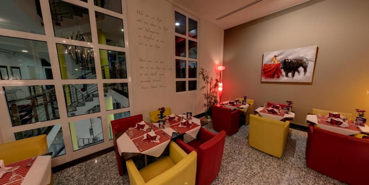 Business-Hotel Artes شيمنيتز المظهر الخارجي الصورة