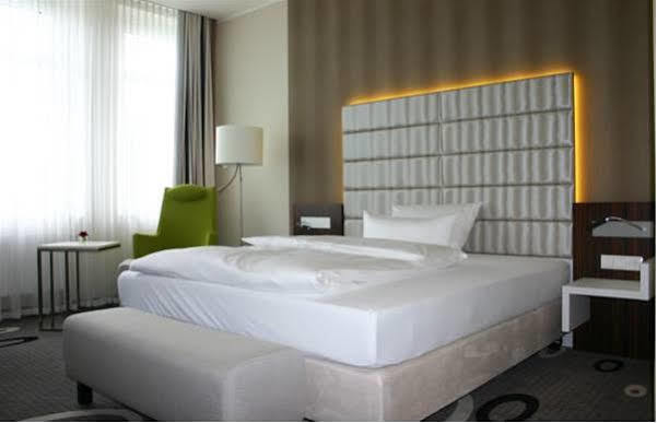 Business-Hotel Artes شيمنيتز المظهر الخارجي الصورة